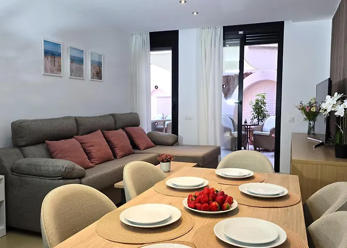 Nexthome Chill Out & Pool Center * Lloret de Mar